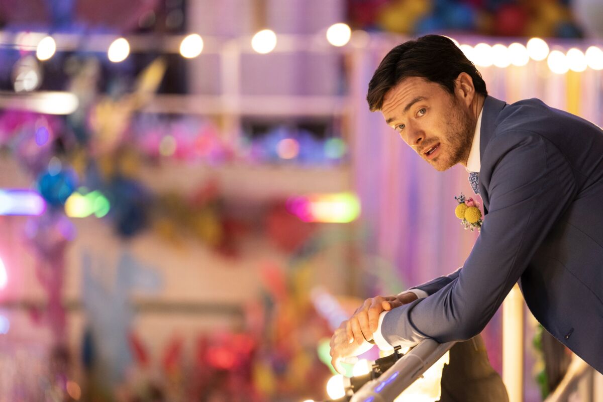 Wedding Season S1. Gavin Drea as Steffan Bridges in Wedding Season S1. Cr. Luke Varley/Disney+ © 2021.