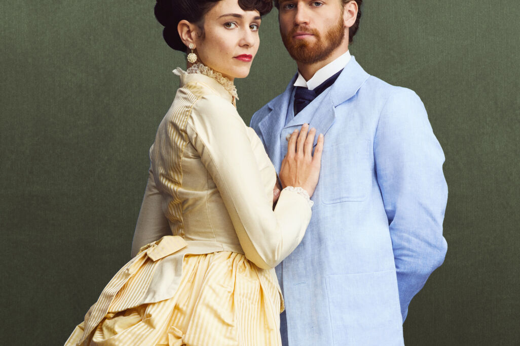 MASTERPIECE
The Forsytes
Coming in 2026 to MASTERPIECE on PBS.
A lavish and romantic series, The Forsytes follows the lives of the wealthy Forsyte family in 1880s London and their tale of love, loyalty, ambition and betrayal.
Shown L-R: Frances Forsyte (Tuppence Middleton), Jolyon Forsyte Jr (Danny Griffin)
For editorial use only.
Courtesy of Mammoth Screen & MASTERPIECE.